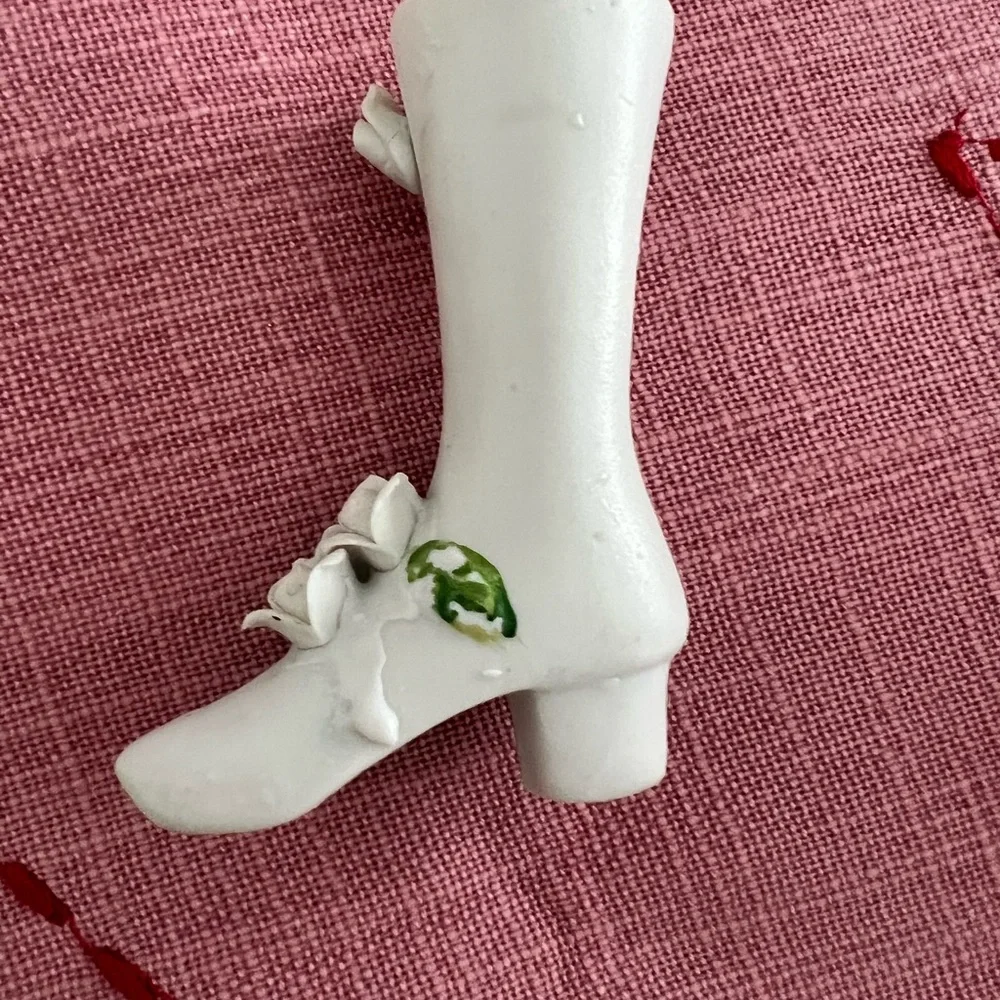 Elegant Porcelain Vintage Shoe Figurines